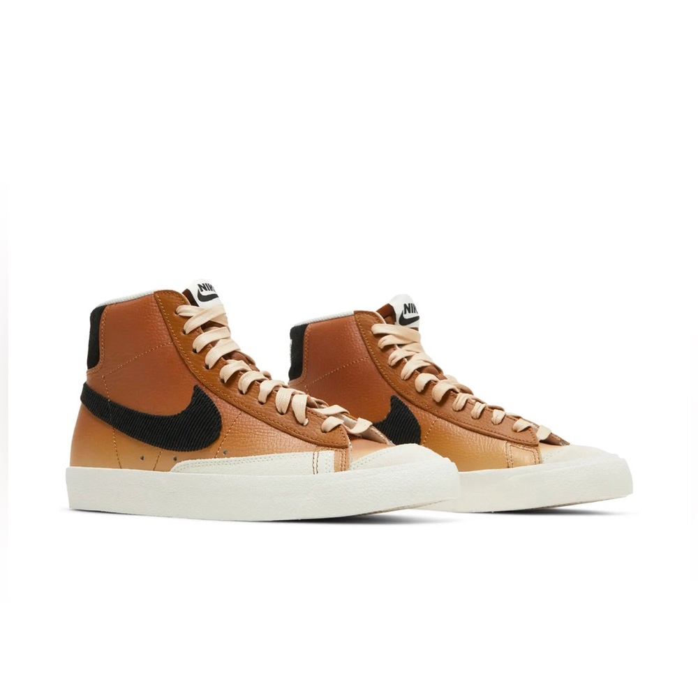 Nike Woman’s Blazer mid ‘77